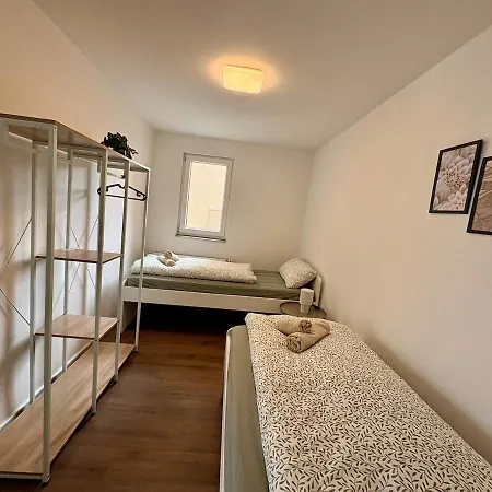 Apartment Modernes 9 Fuer Monteure & Handwerker Mit Wlan *