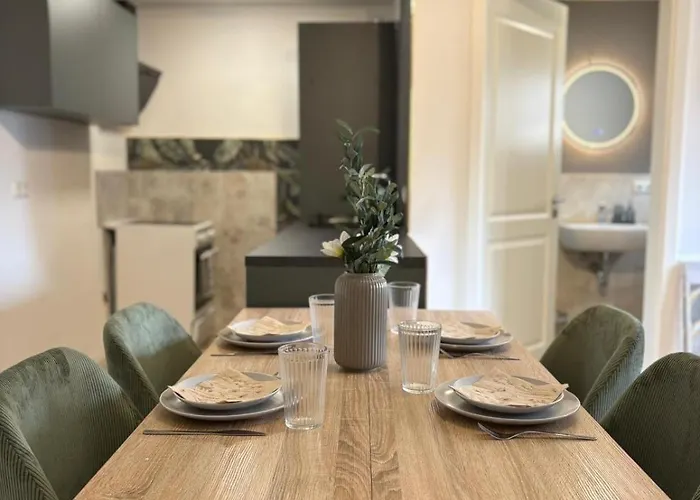 شقة Modernes 9 Fuer Monteure & Handwerker Mit Wlan فيرهيم