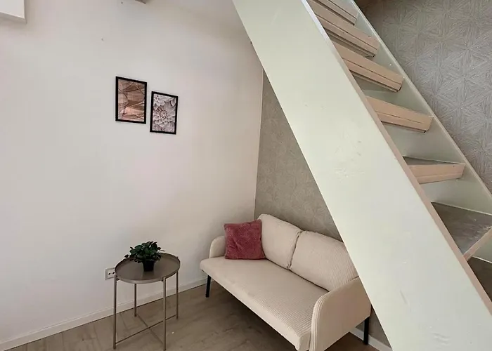 Modernes 9 Fuer Monteure & Handwerker Mit Wlan شقة